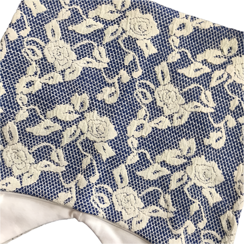 Knyttelue blå blonde