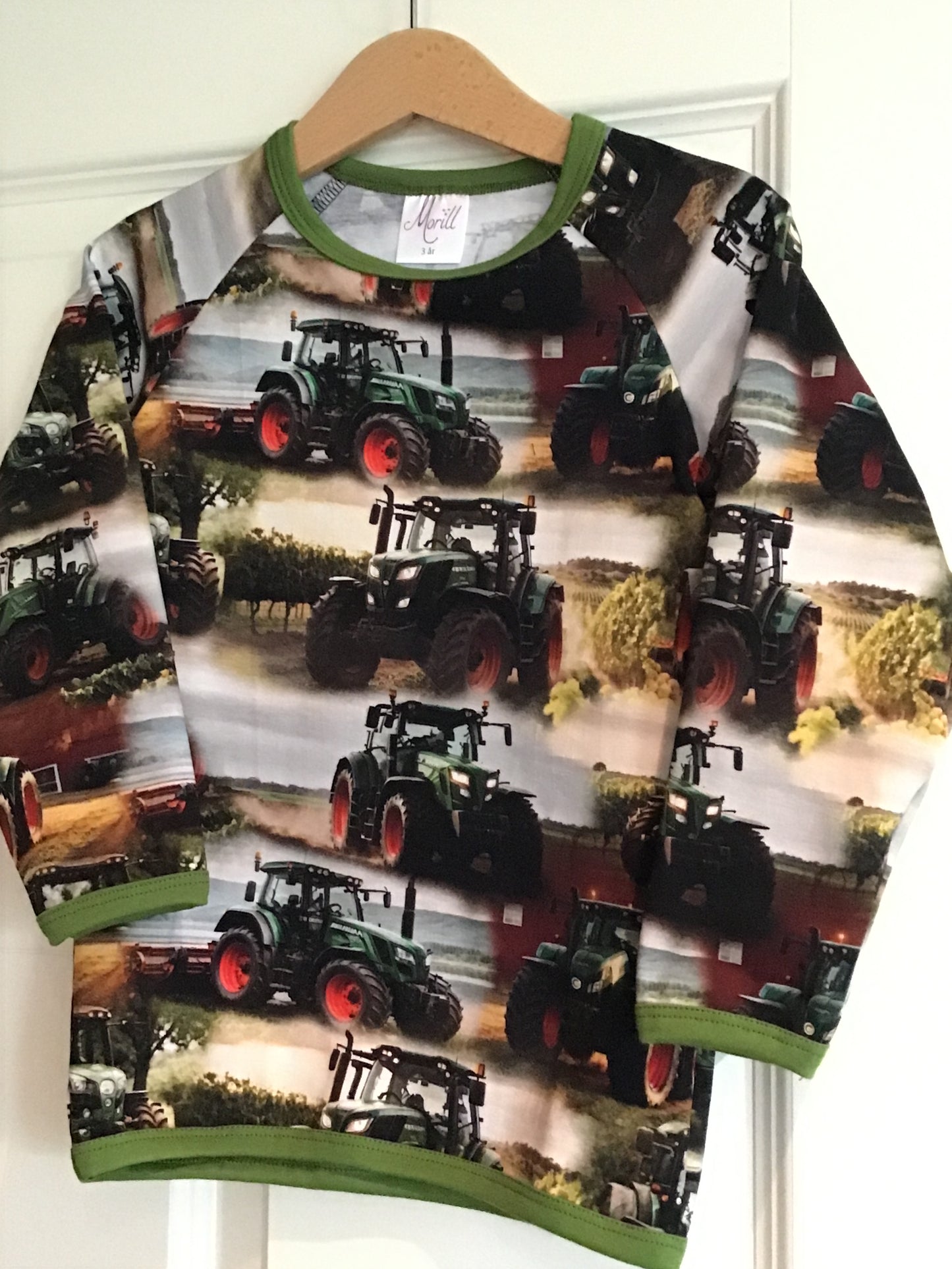 Genser Traktor Grønn