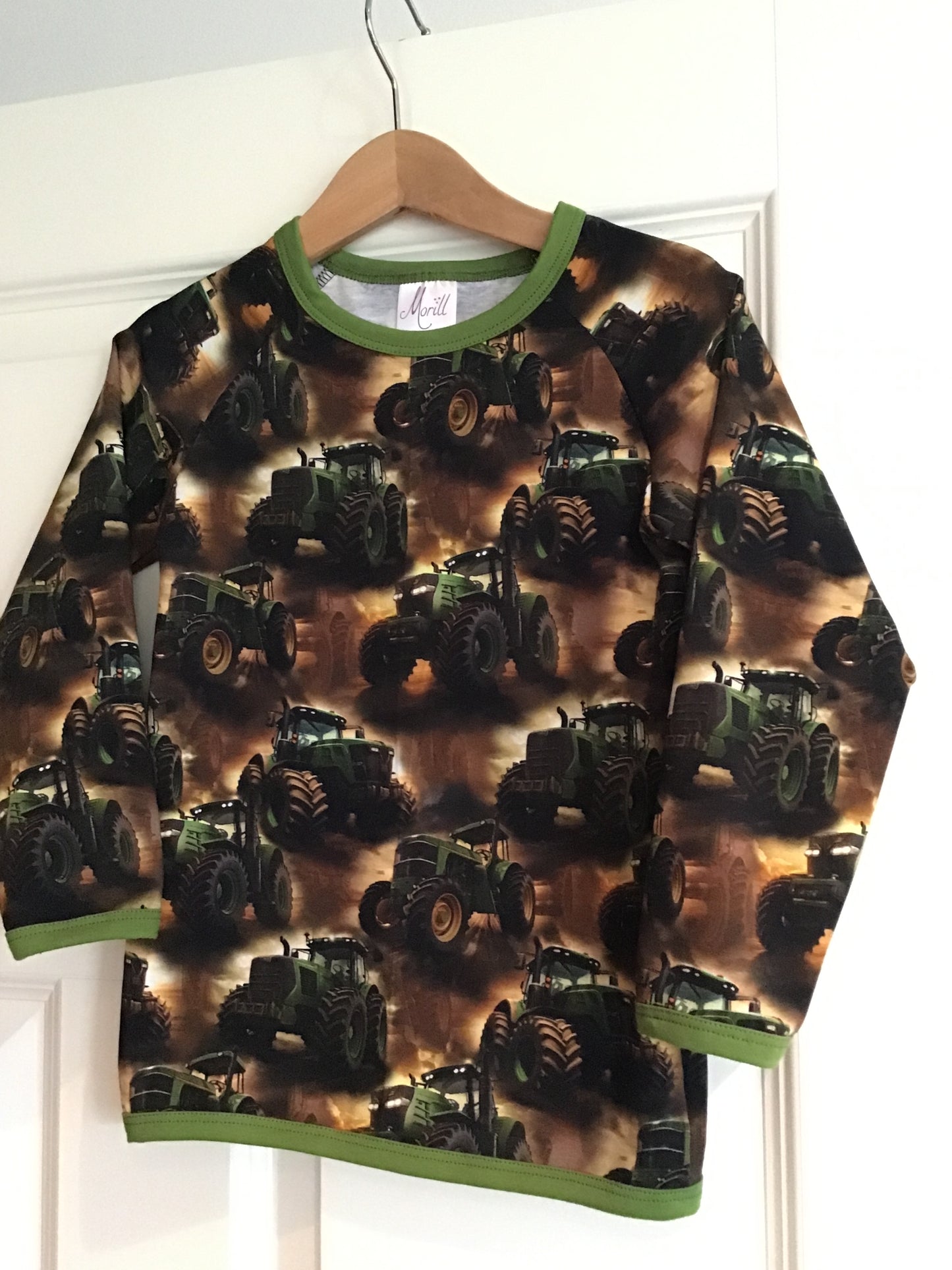 Genser Traktor JD Brun