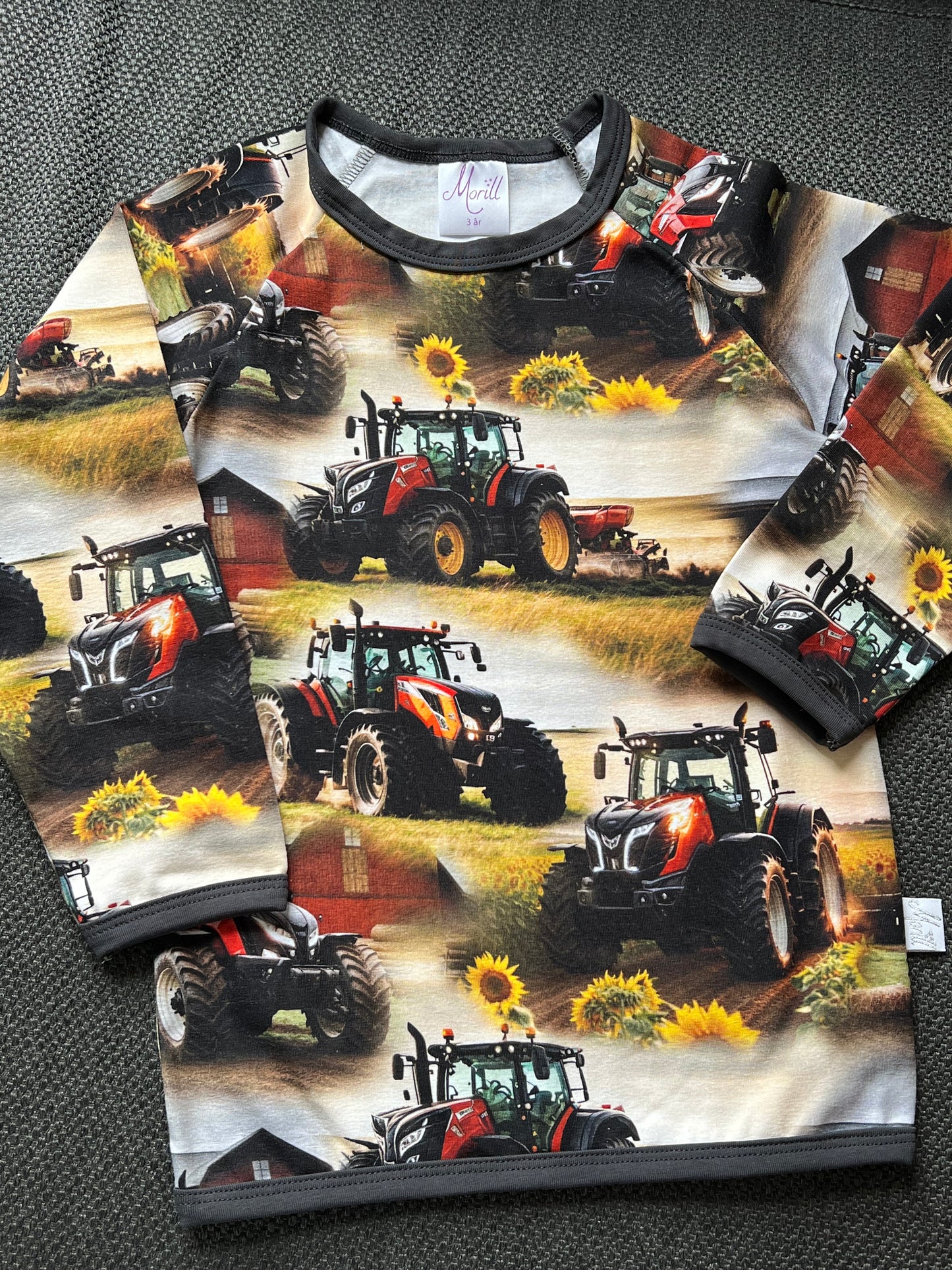 Genser Røde traktorer