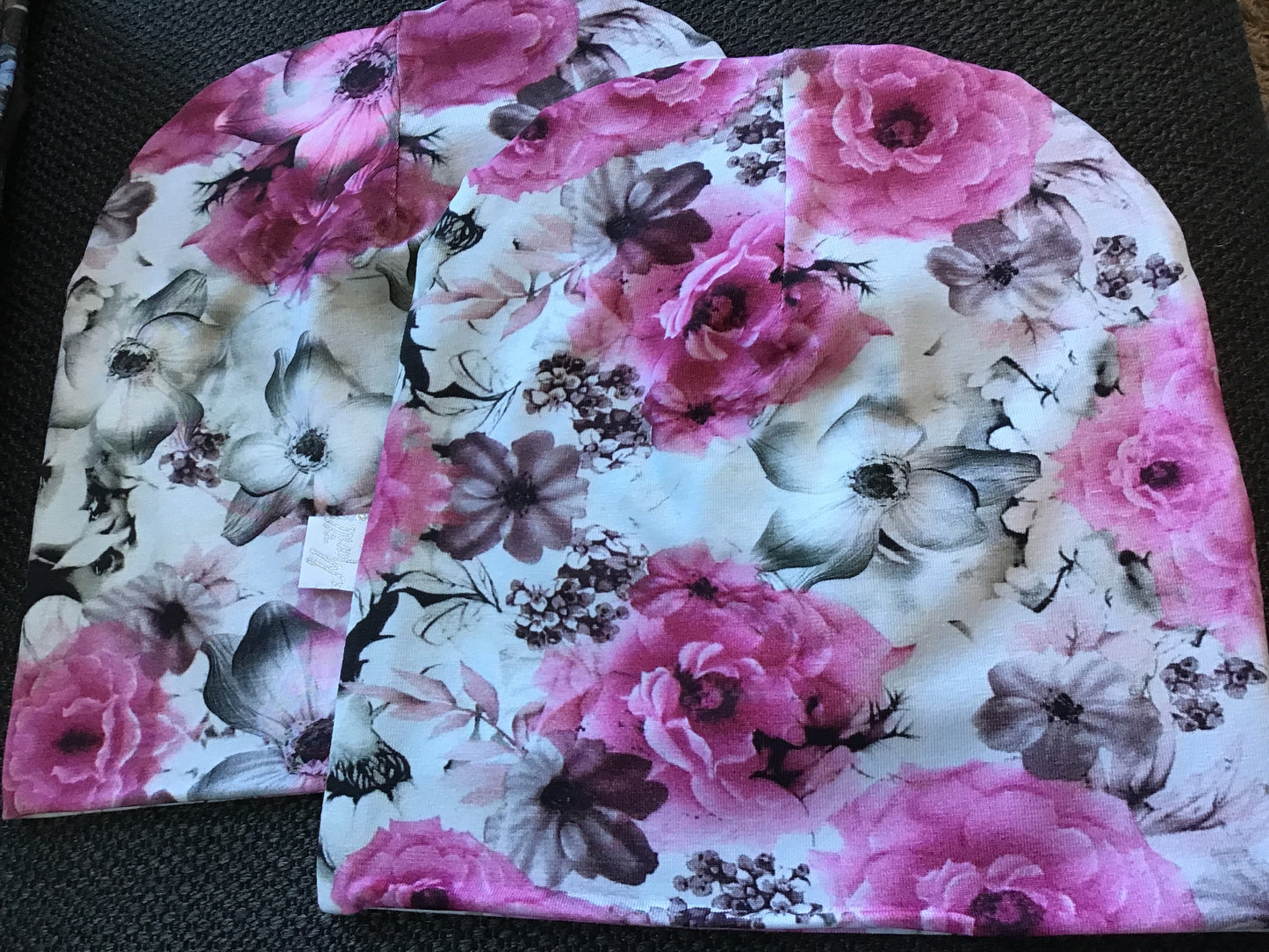 Lue blomster grå/rosa