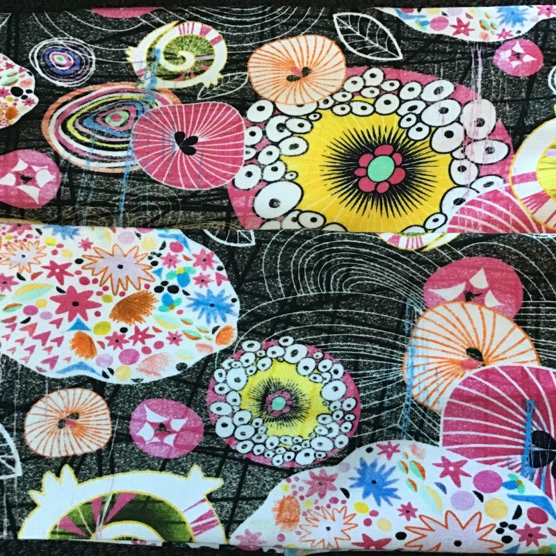 Pannebånd rosa/sort kunst