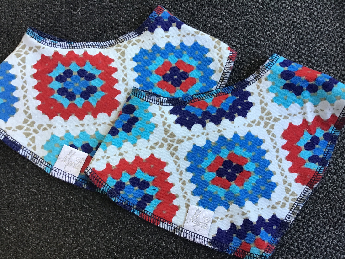 Smekke blå hekkla lapper