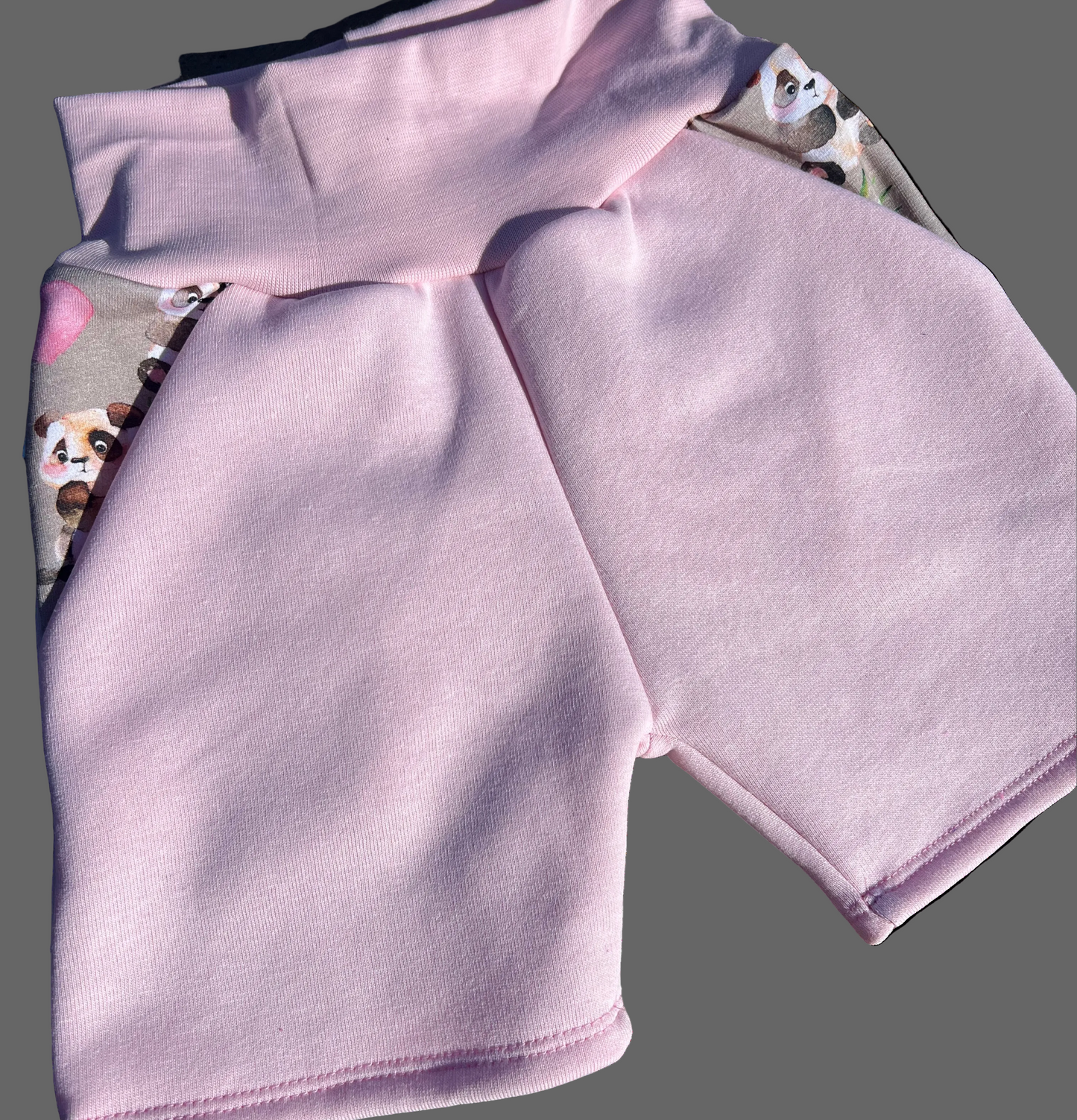 Shorts rosa panda