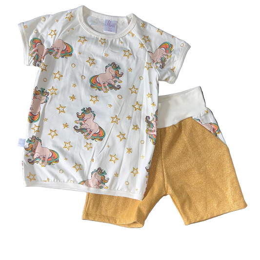 Sommersett Gull enhjørninger shorts og t-skjorte sett