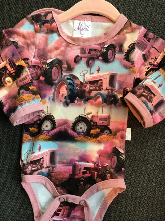 Body rosa gammel traktor