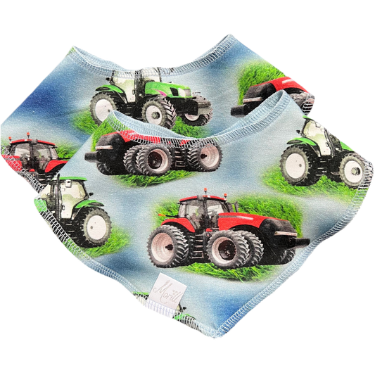 Smekke blå med rød og grønn traktor