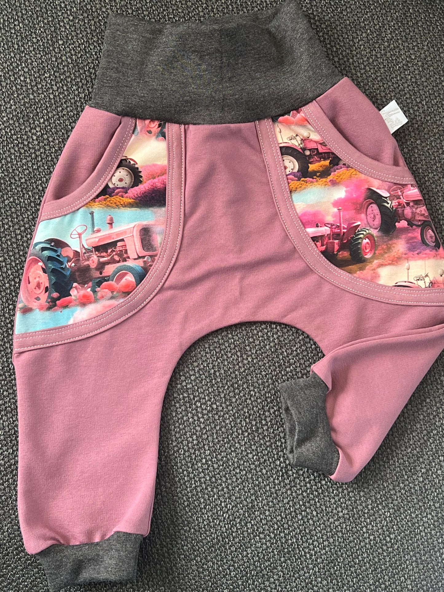 Babyjoggedress rosa gammeldags  traktor