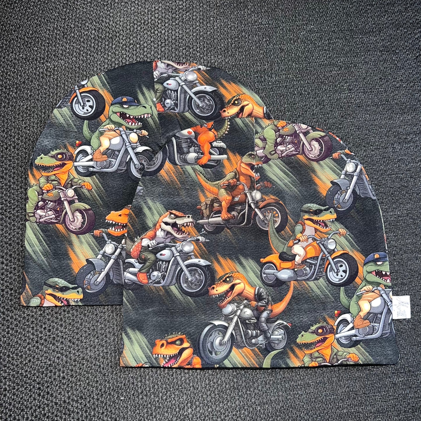 Ullfor Dinosaur på motorsykkel