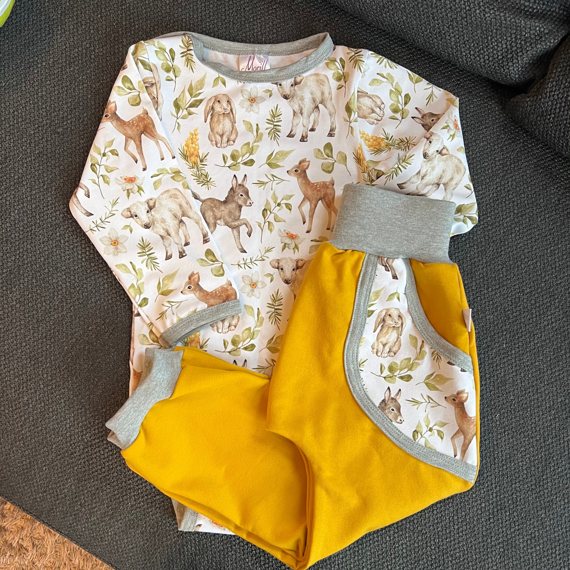 Babyjoggedress med dyr Gul
