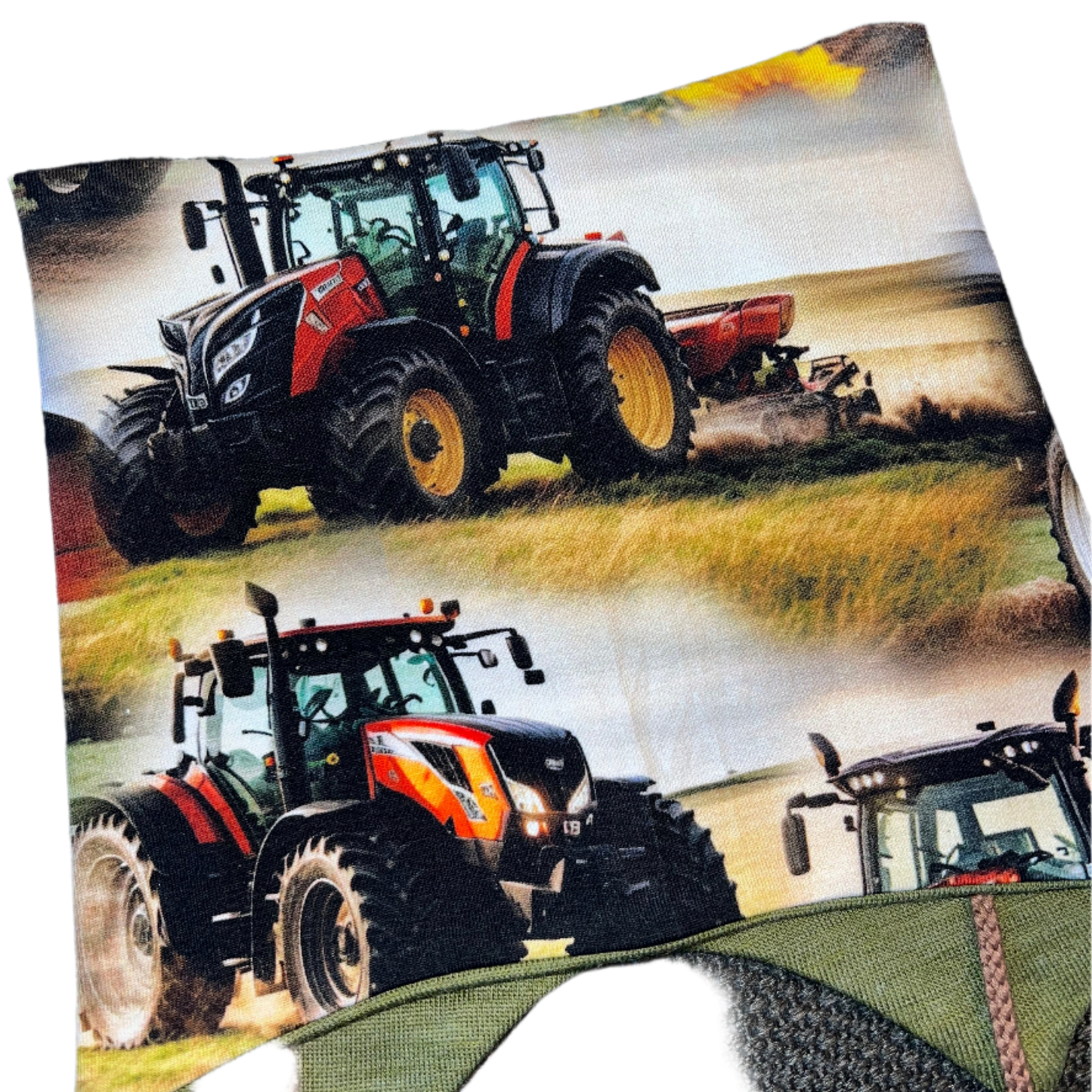 Knyttelue rød traktor m/ull
